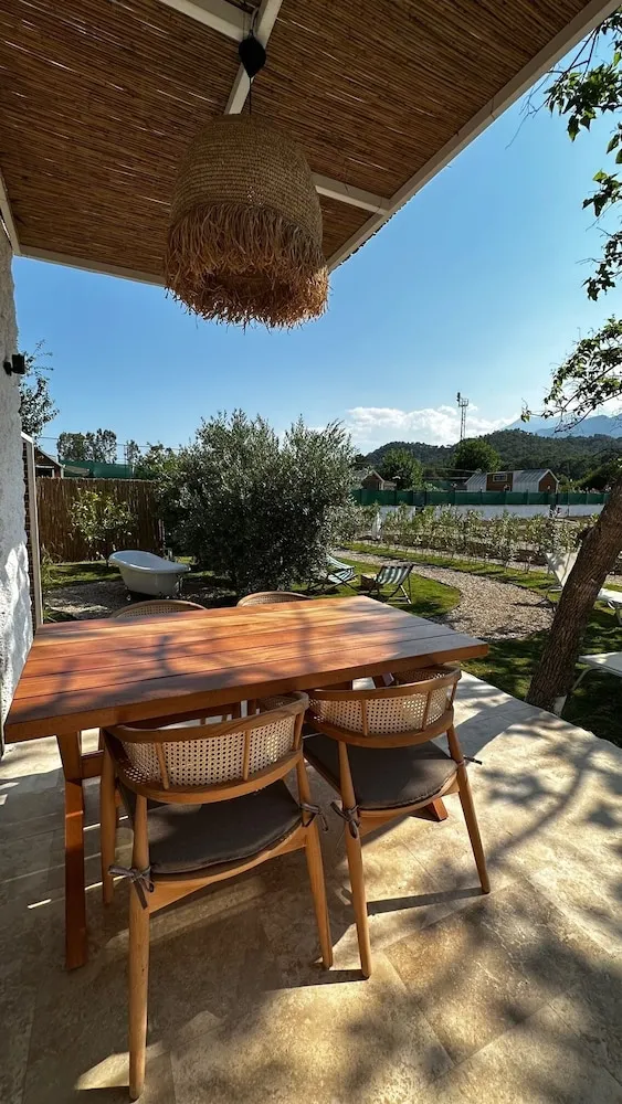 Villa, 1 Çift Kişilik Yatak ve Çekyat, Küvet, Dağ Manzaralı