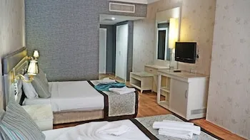 Rios Beach Hotel