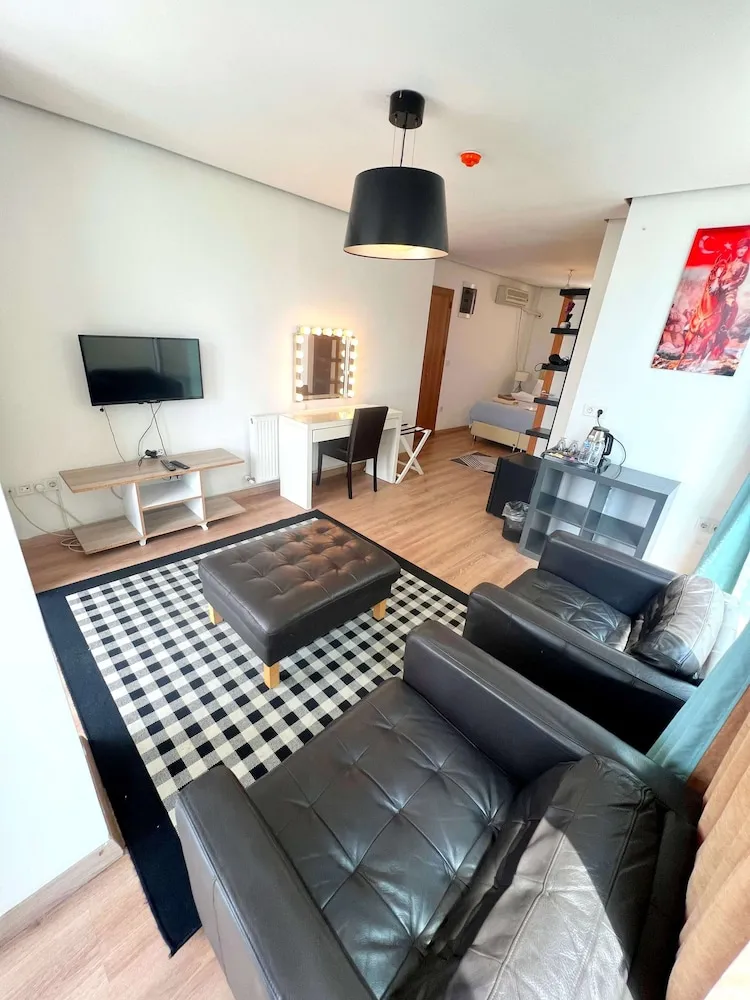 Deluxe Tek Büyük Yataklı Oda, 1 En Büyük (King) Boy Yatak