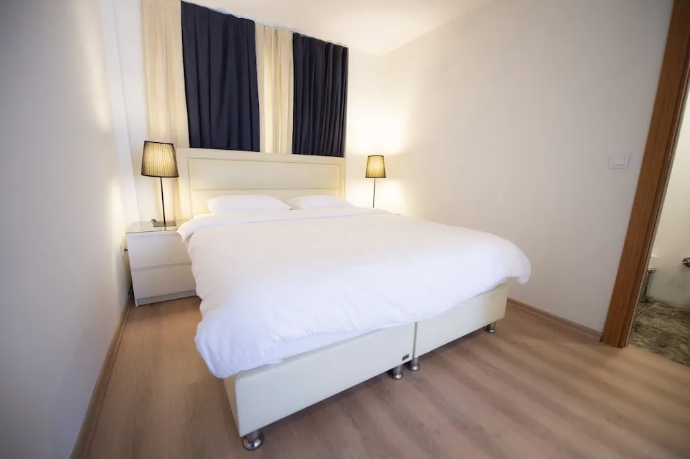 Deluxe Tek Büyük Yataklı Oda, 1 En Büyük (King) Boy Yatak