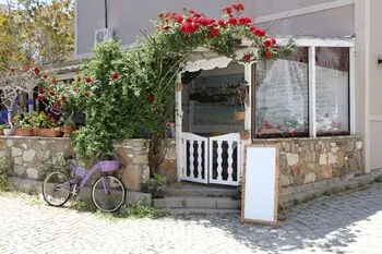 Adahan Bozcaada Otel