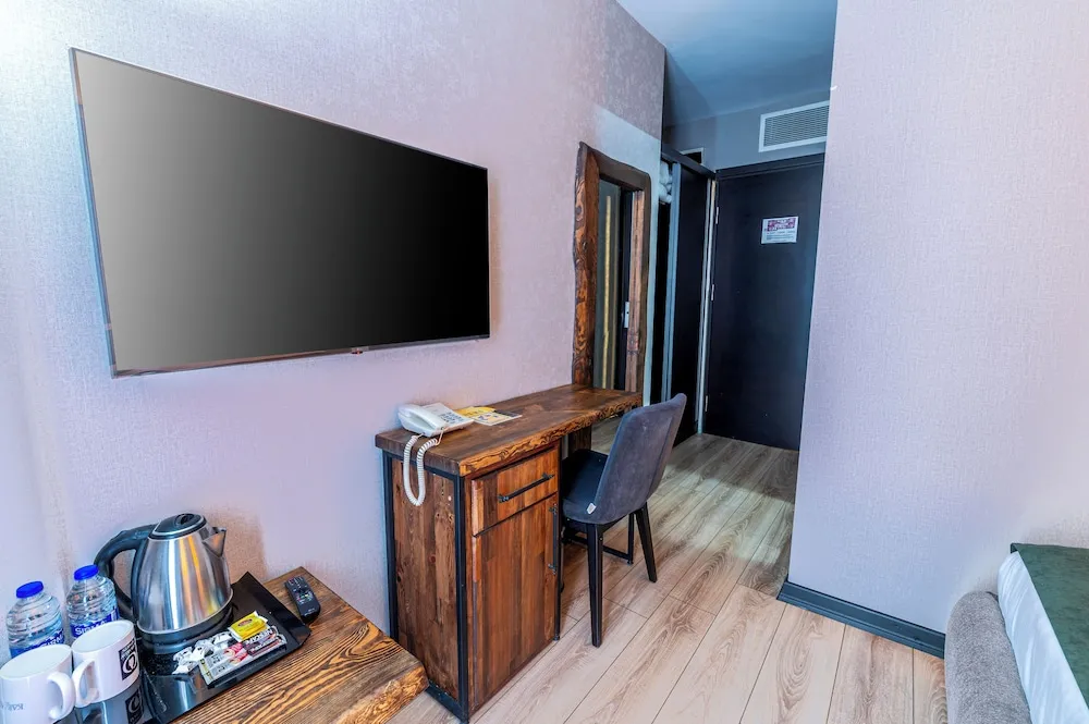 Standard Oda, 1 Çift Kişilik Yatak, Zemin Kat