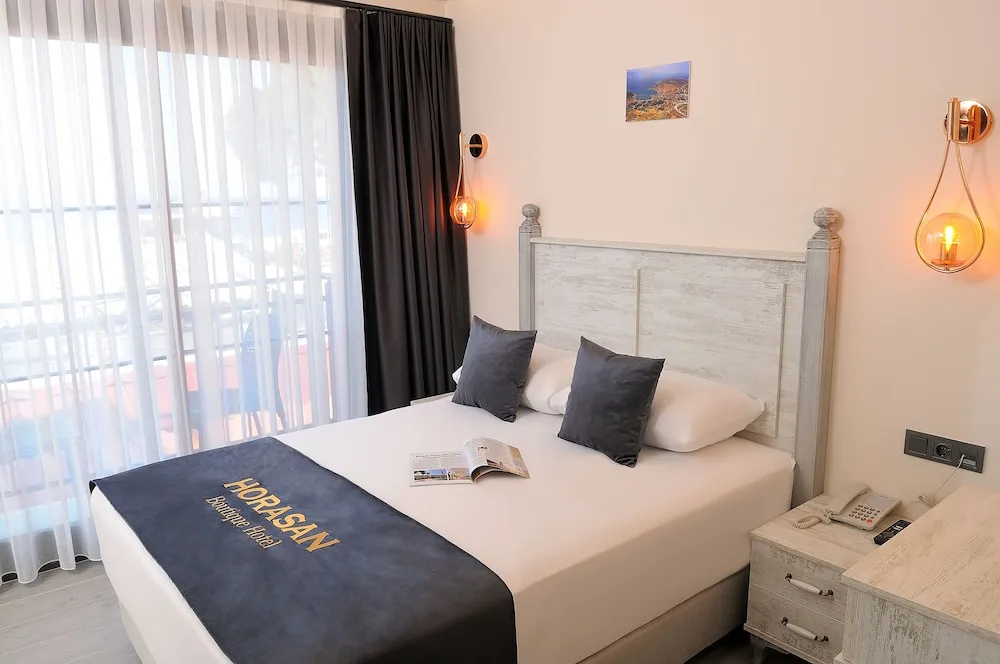 Deluxe Oda, 1 Çift Kişilik Yatak, Sigara İçilmez, Deniz Manzaralı