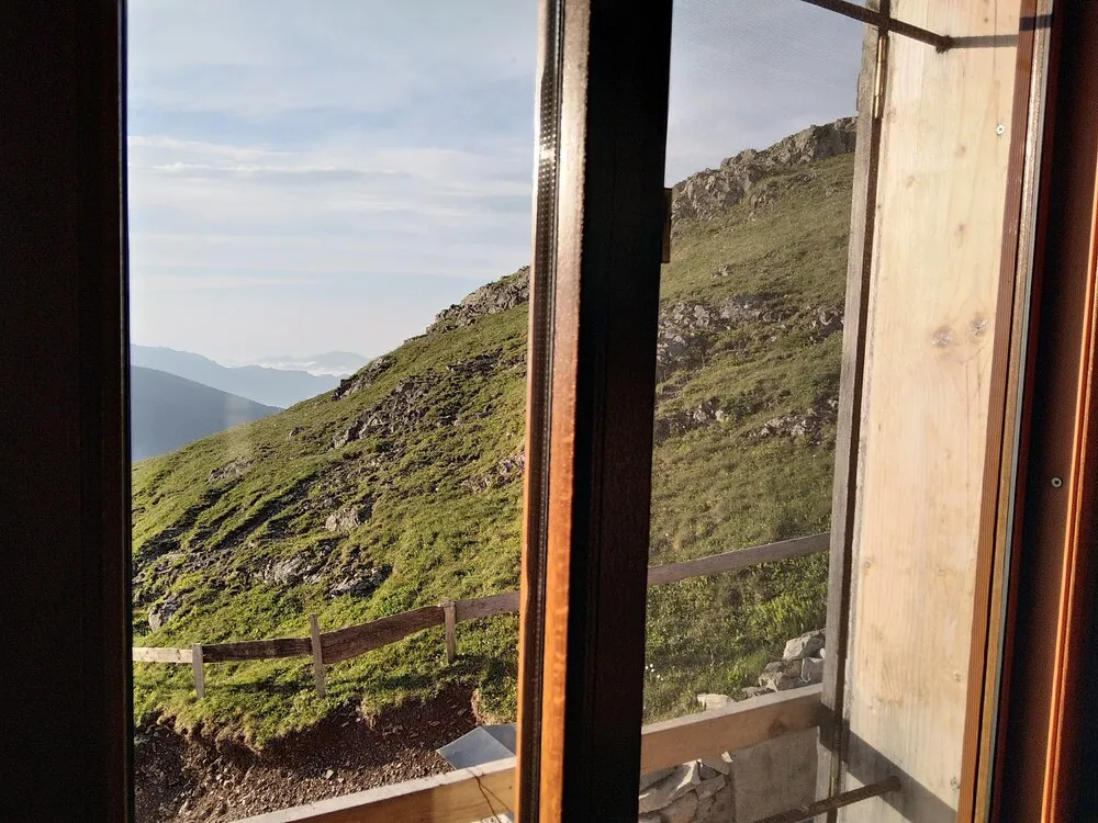 Romantic Üç Kişilik Oda, Dağ Manzaralı