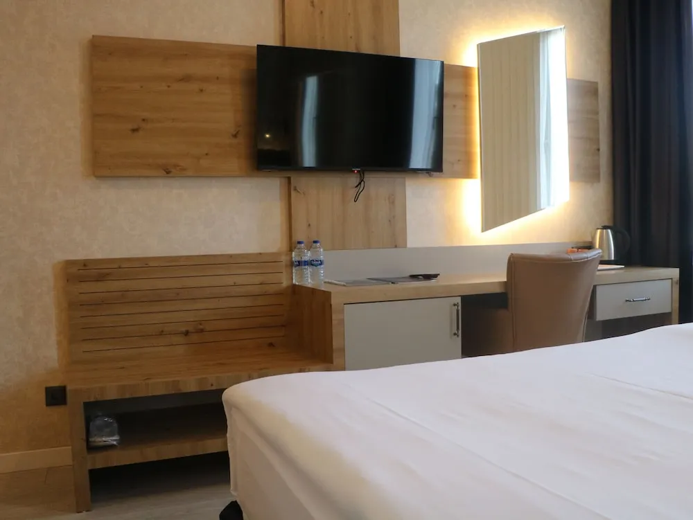Standard Tek Büyük veya İki Ayrı Yataklı Oda
