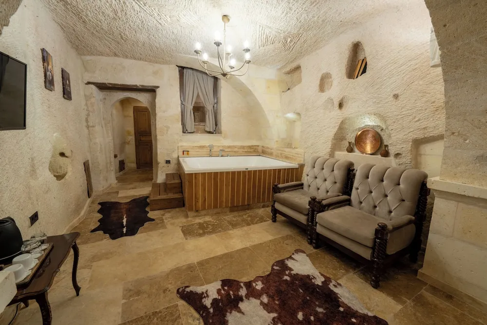 Superior Tek Büyük Yataklı Oda, 1 En Büyük (King) Boy Yatak, Sıcak Su Küveti, Avlu Manzaralı