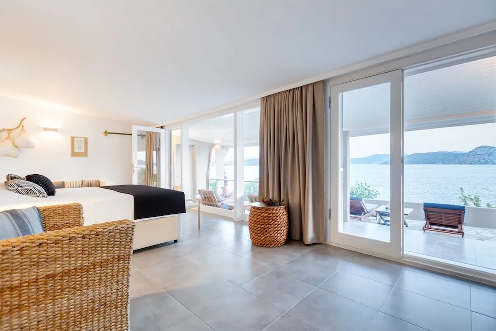 Grand Oda, Teras, Deniz Manzaralı