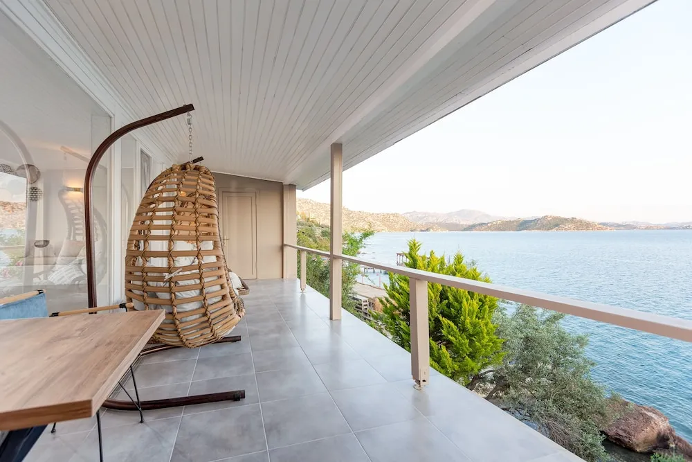 Honeymoon Oda, Balkon, Deniz Manzaralı