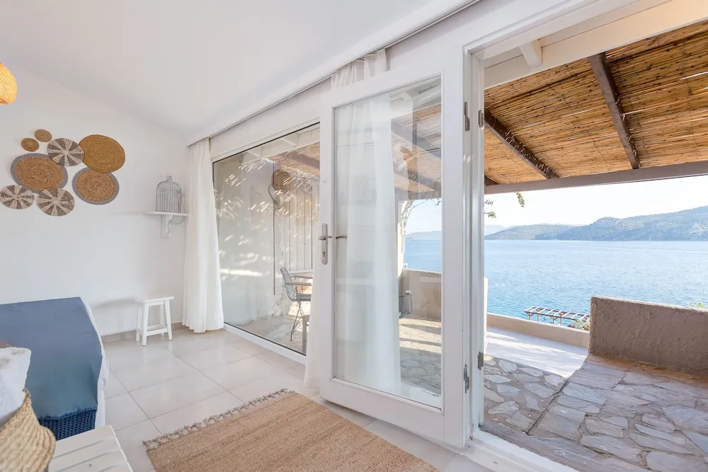 Deluxe Oda, Teras, Deniz Manzaralı