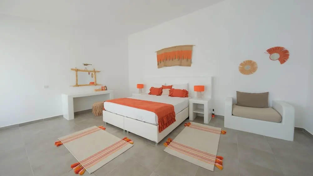 Dört Kişilik Oda, Balkon, Deniz Manzaralı