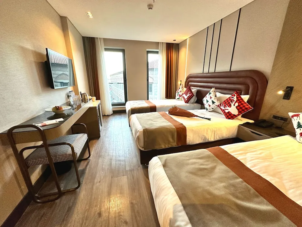 Deluxe Üç Kişilik Oda, 3 Tek Kişilik Yatak