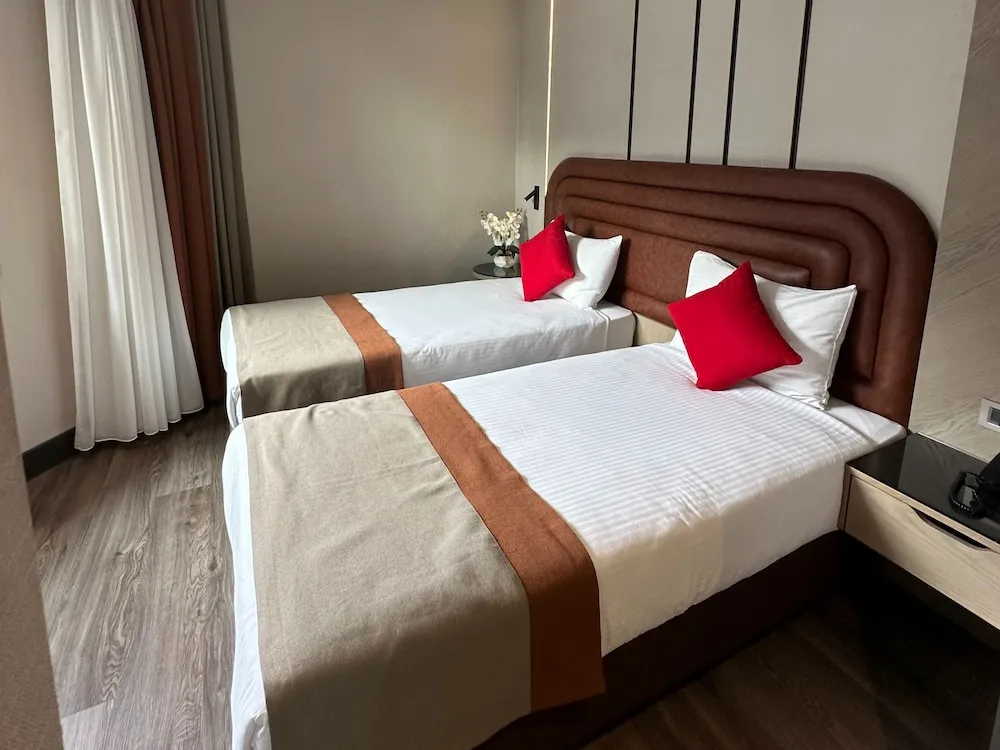 Deluxe İki Ayrı Yataklı Oda