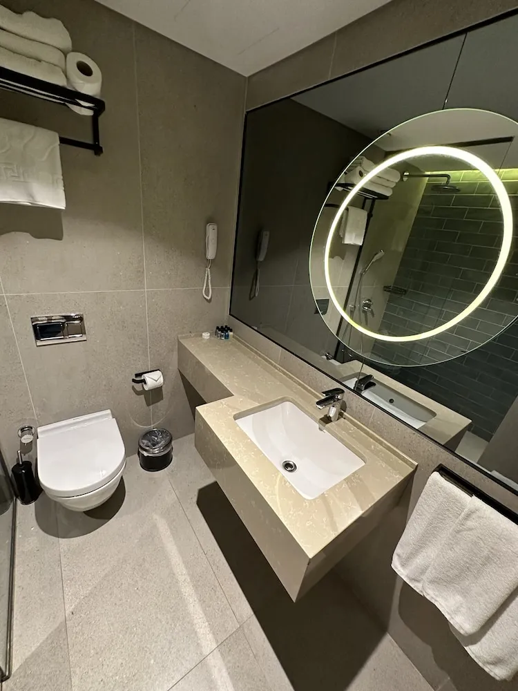 Deluxe Tek Büyük Yataklı Oda, Balkon