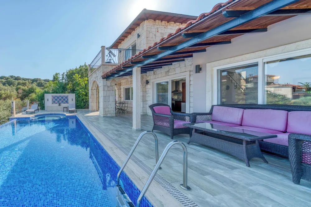Family Villa, 5 Yatak Odası, Denize Bakan