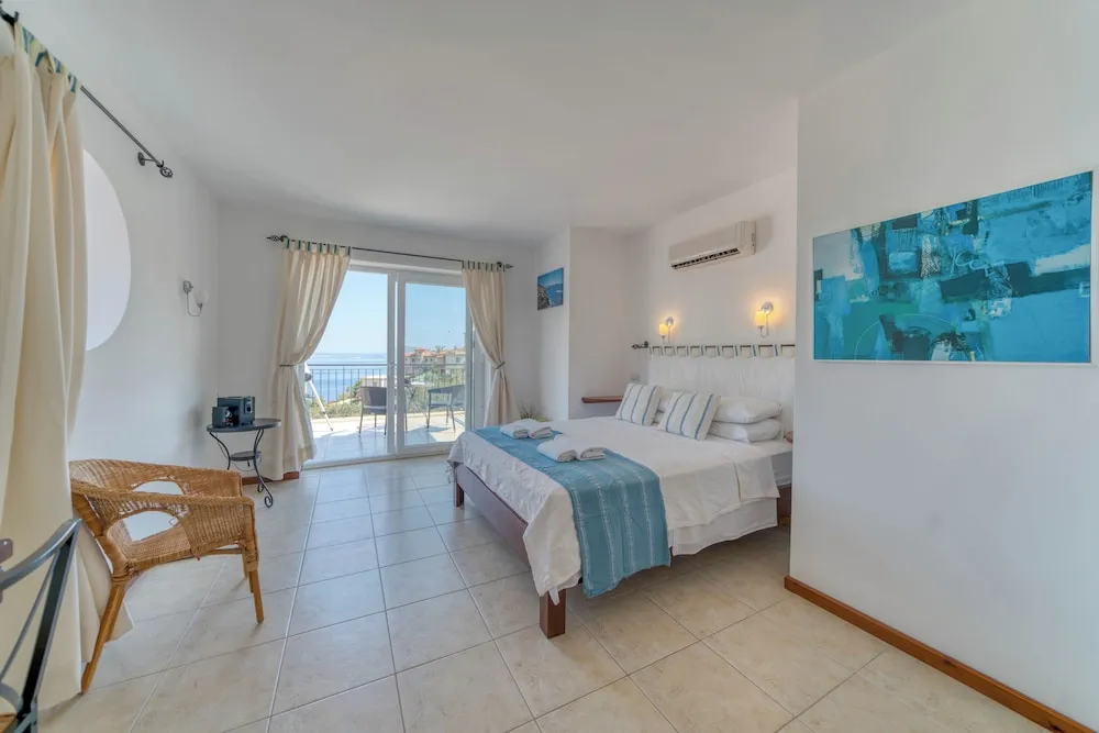 Family Villa, 5 Yatak Odası, Denize Bakan