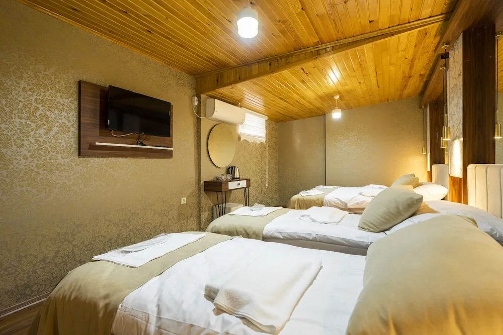 Comfort Dört Kişilik Oda