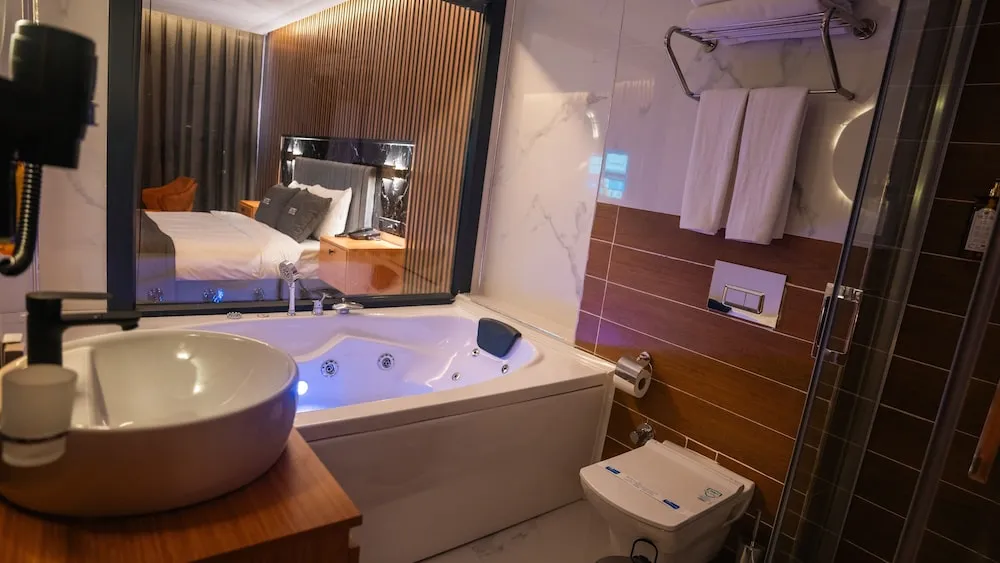 Deluxe Oda, Sıcak Su Küveti, Deniz Manzaralı