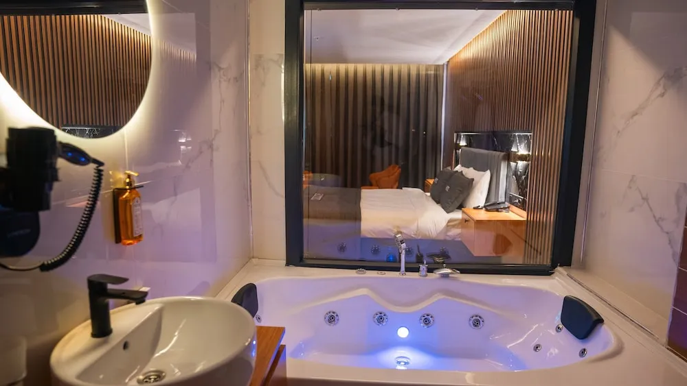 Deluxe Oda, Sıcak Su Küveti, Deniz Manzaralı