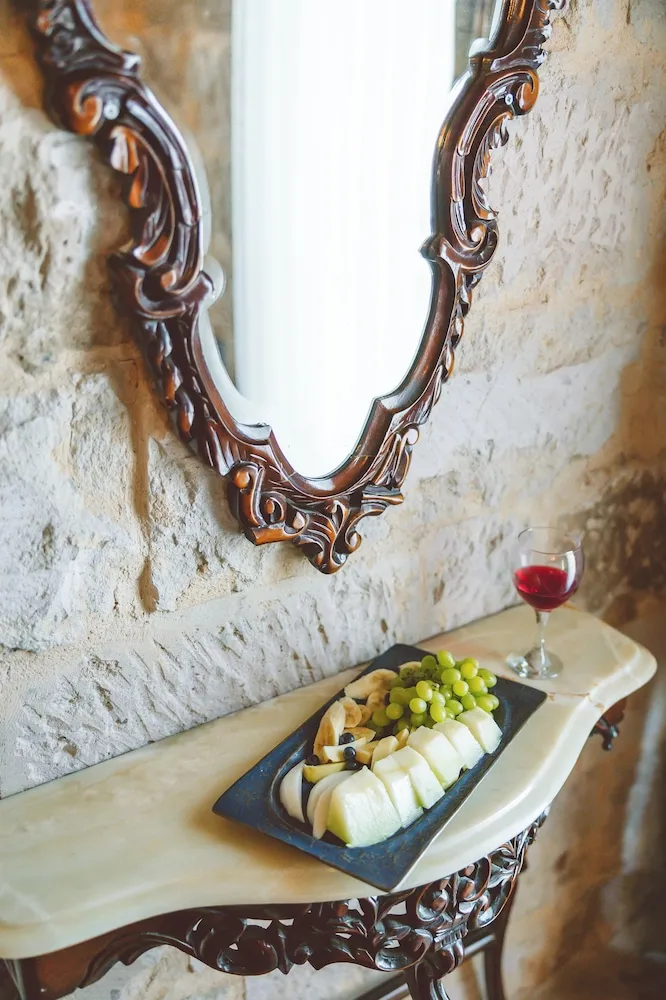 Romantic Oda, Sigara İçilmez, Şömine