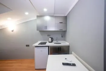 Taxim Sunpera Suites