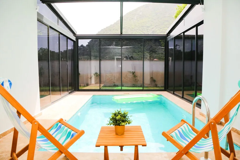 Açık/kapalı havuz