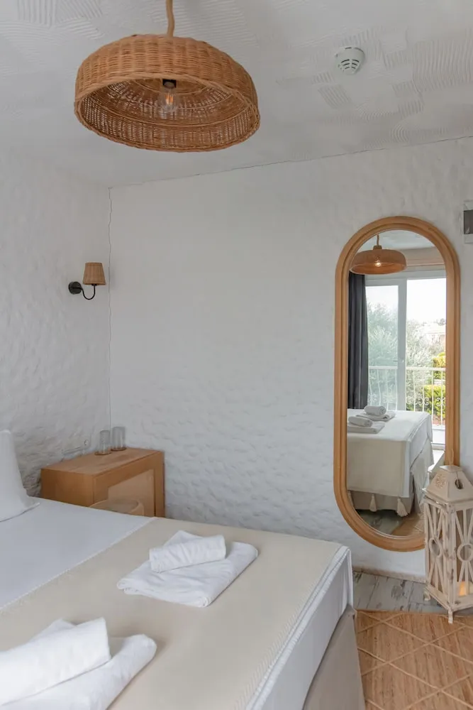 Design Tek Büyük Yataklı Oda