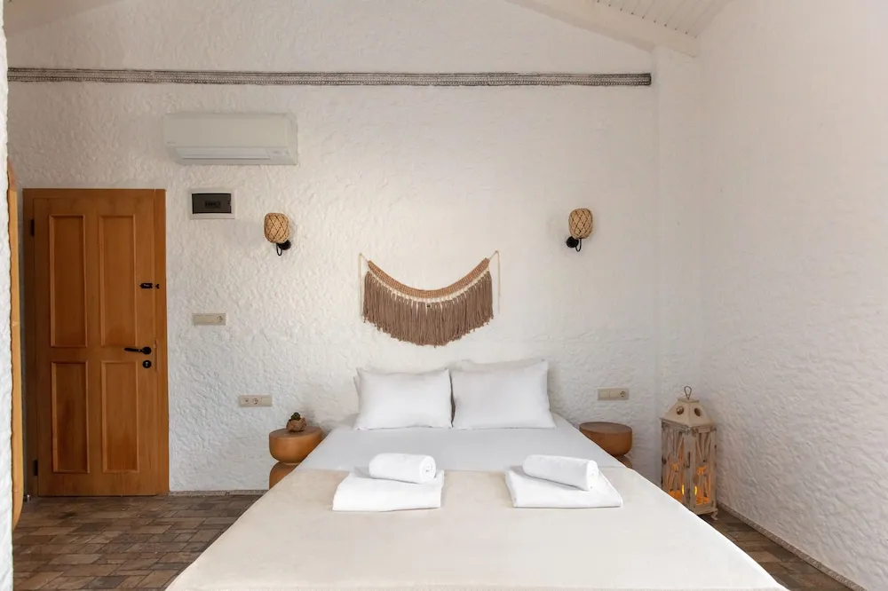 Design Tek Büyük Yataklı Oda