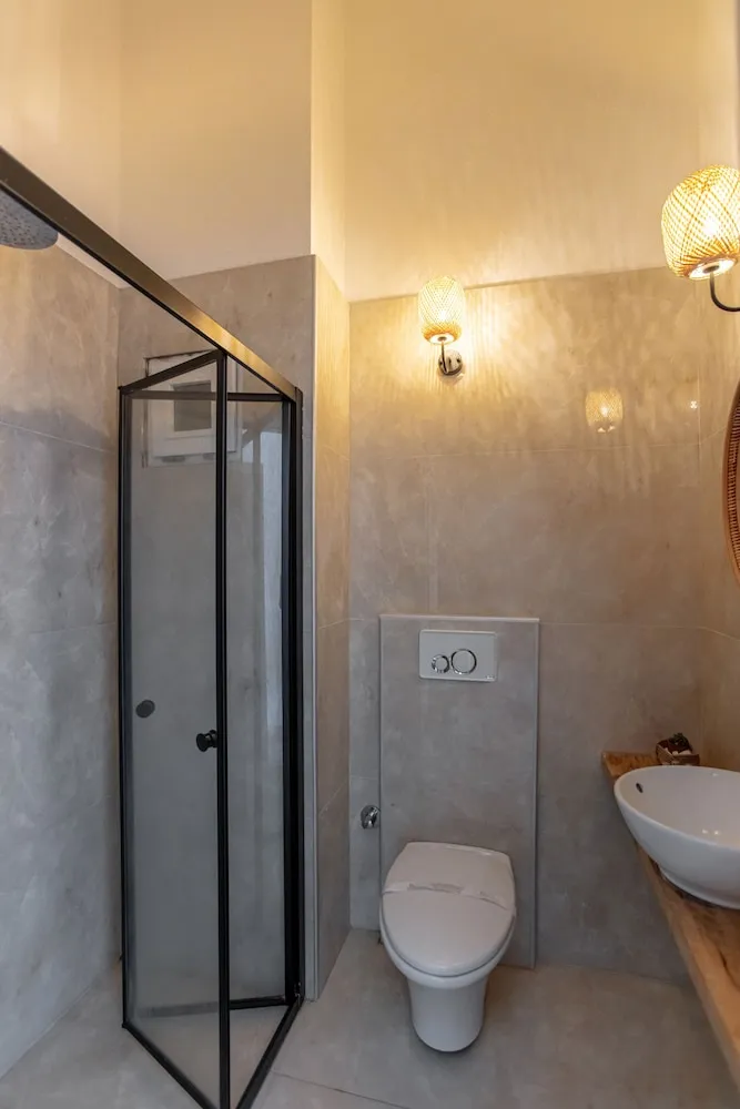 Standard Üç Kişilik Oda