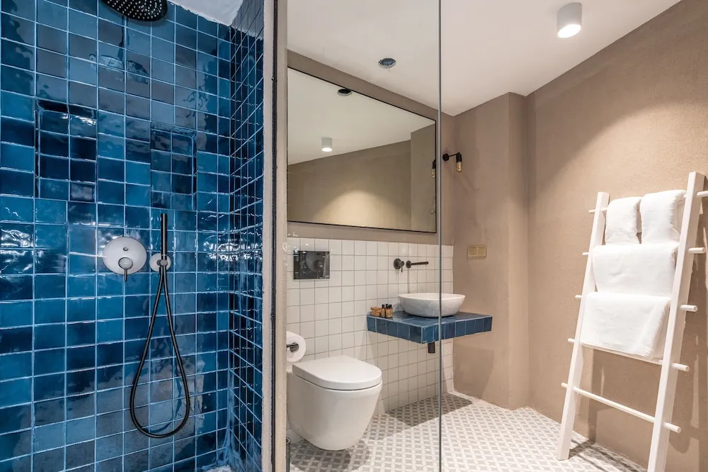 Loft Room with Jacuzzi - Deniz Manzaralı - Jakuzili