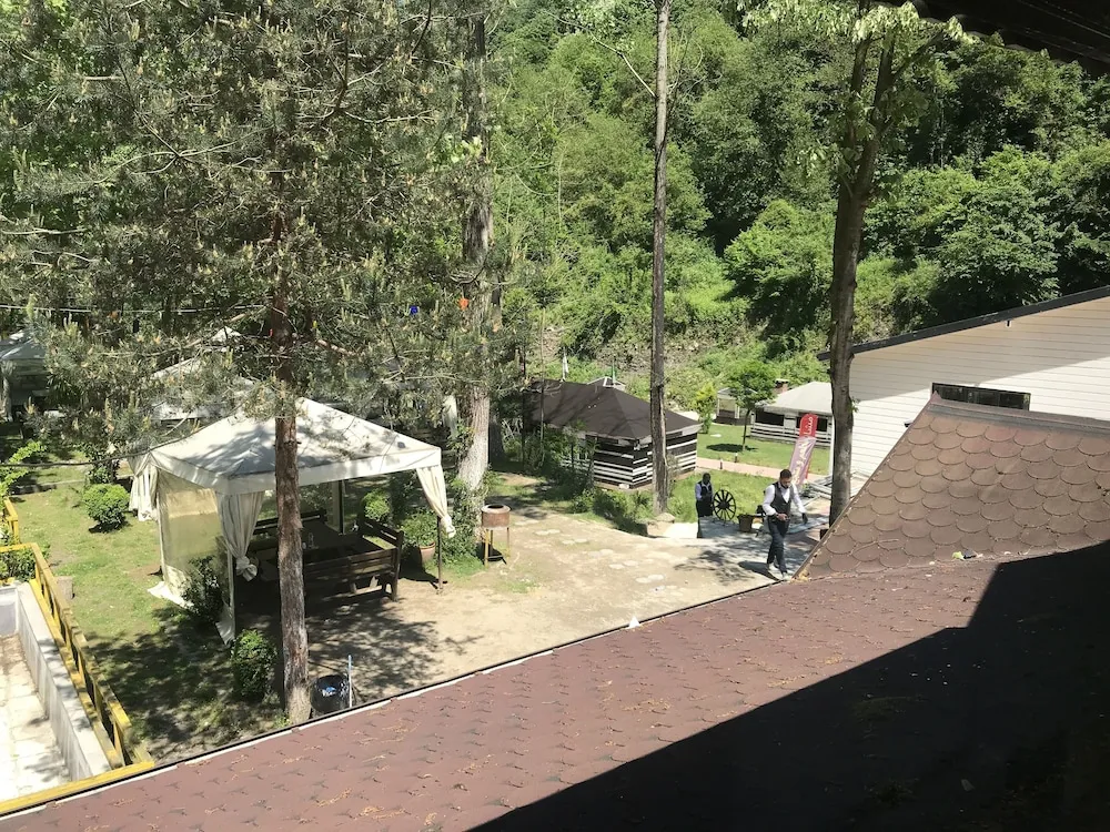 Standard Oda, Birden Çok Yatak, Dağ Manzaralı