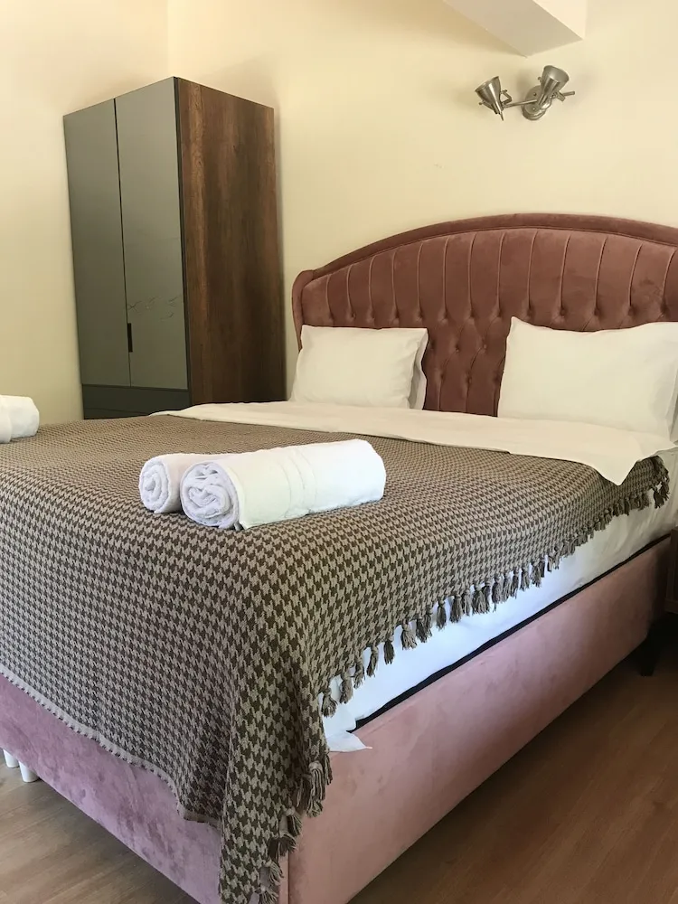 Standard Oda, Birden Çok Yatak, Dağ Manzaralı