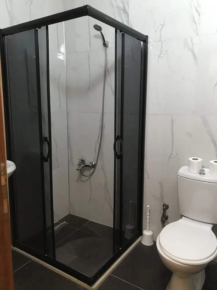 Standard Oda, 1 En Büyük (King) Boy Yatak, Dağ Manzaralı