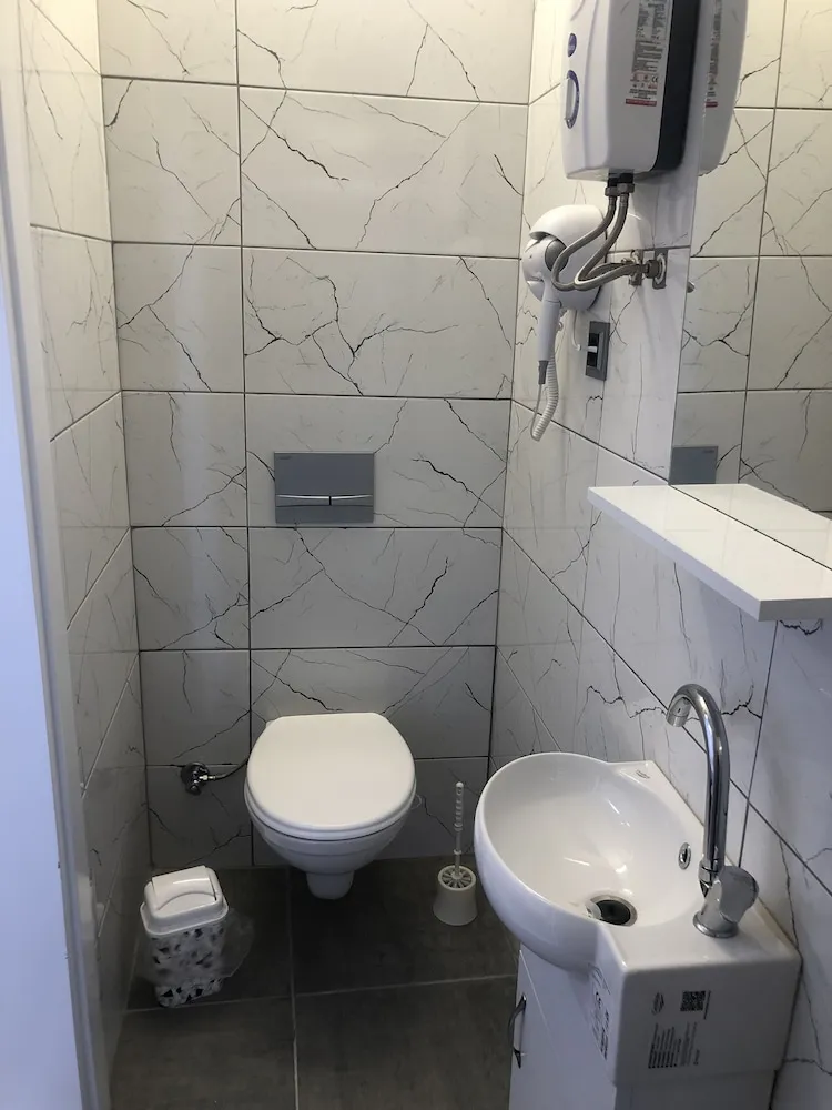 Basic Oda, Sigara İçilebilir, Dağ Manzaralı