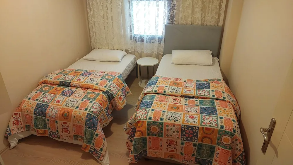 Basic Apart Daire, Şehir Manzaralı