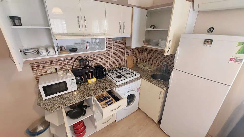 Basic Apart Daire, Şehir Manzaralı