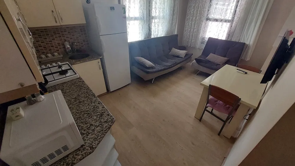 Basic Apart Daire, Şehir Manzaralı
