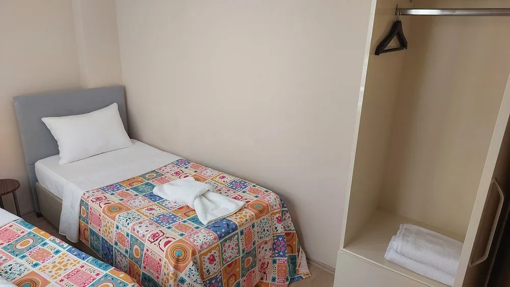 Basic Apart Daire, Şehir Manzaralı