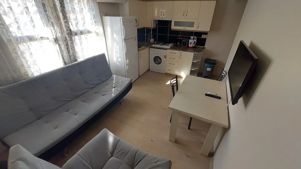 Traditional Apart Daire