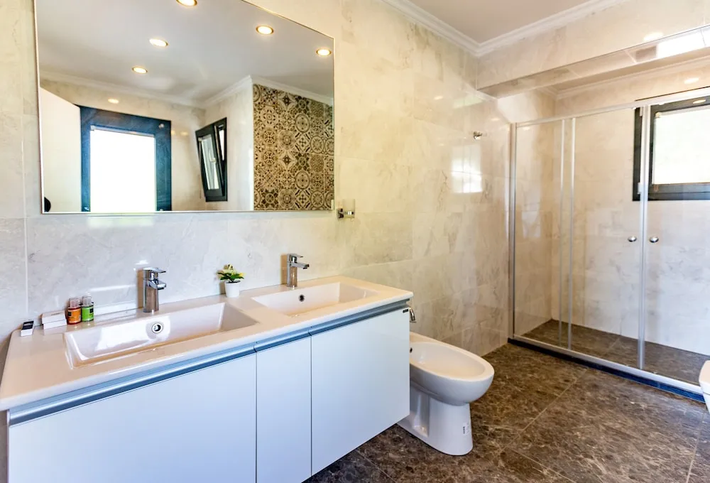 Deluxe Suit, Deniz Manzarali