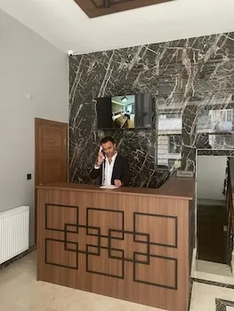 Azra Sultan Hotel
