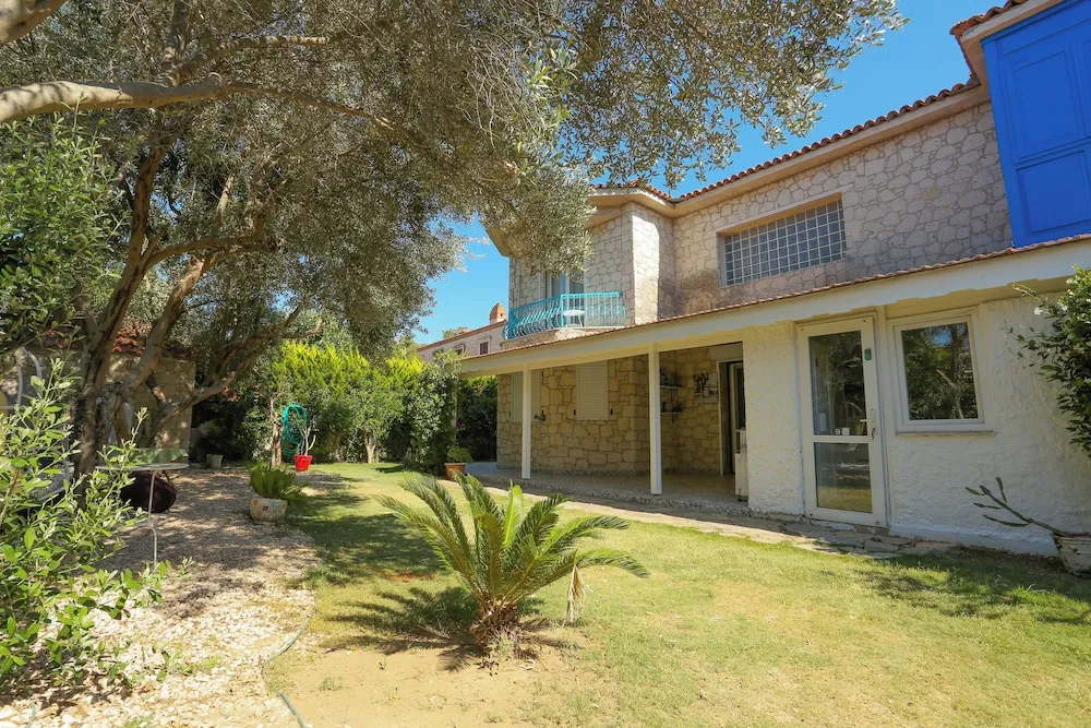 Konaklama yerinin ön cephesi