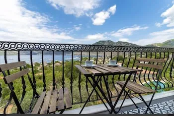 Defne Residence Selimiye