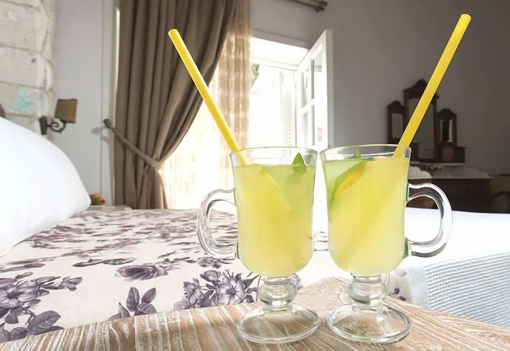 Classic Tek Büyük Yataklı Oda