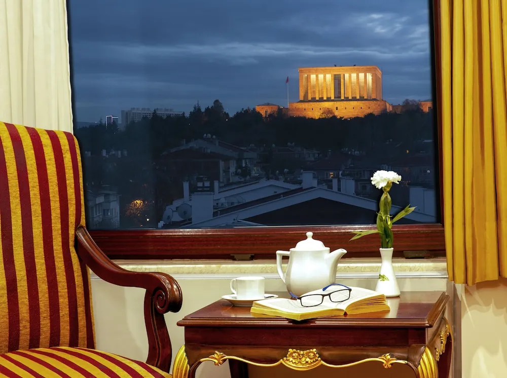 Superior Tek Büyük Yataklı Oda, Balkon