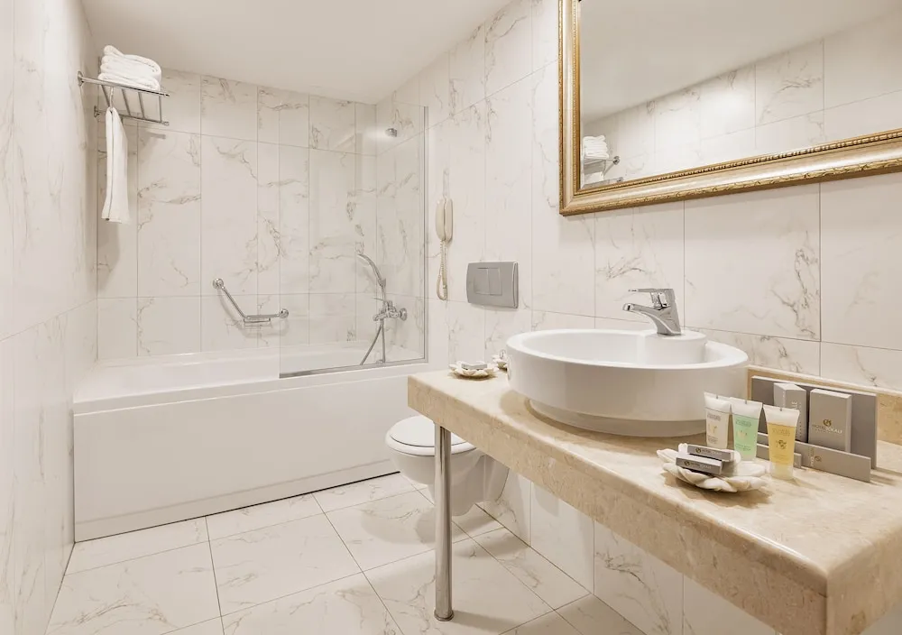 Standard Tek Büyük Yataklı Oda, Balkon