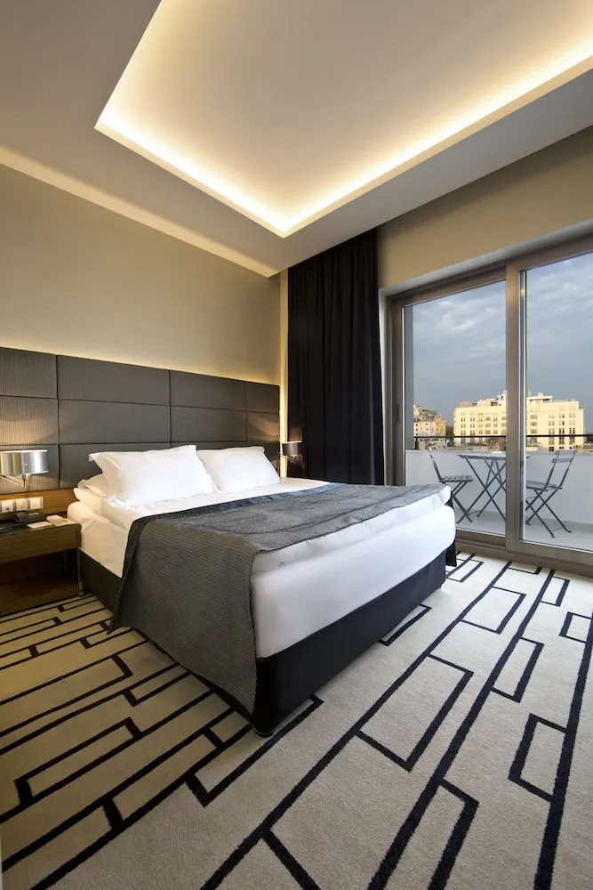 Premium Balcony Room