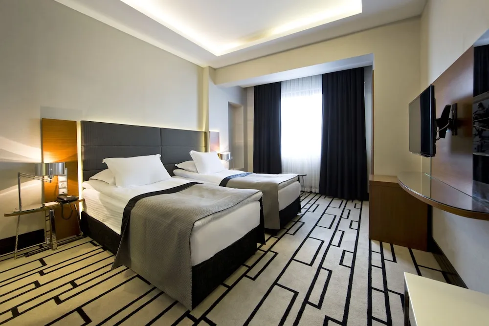 Premium Family Room