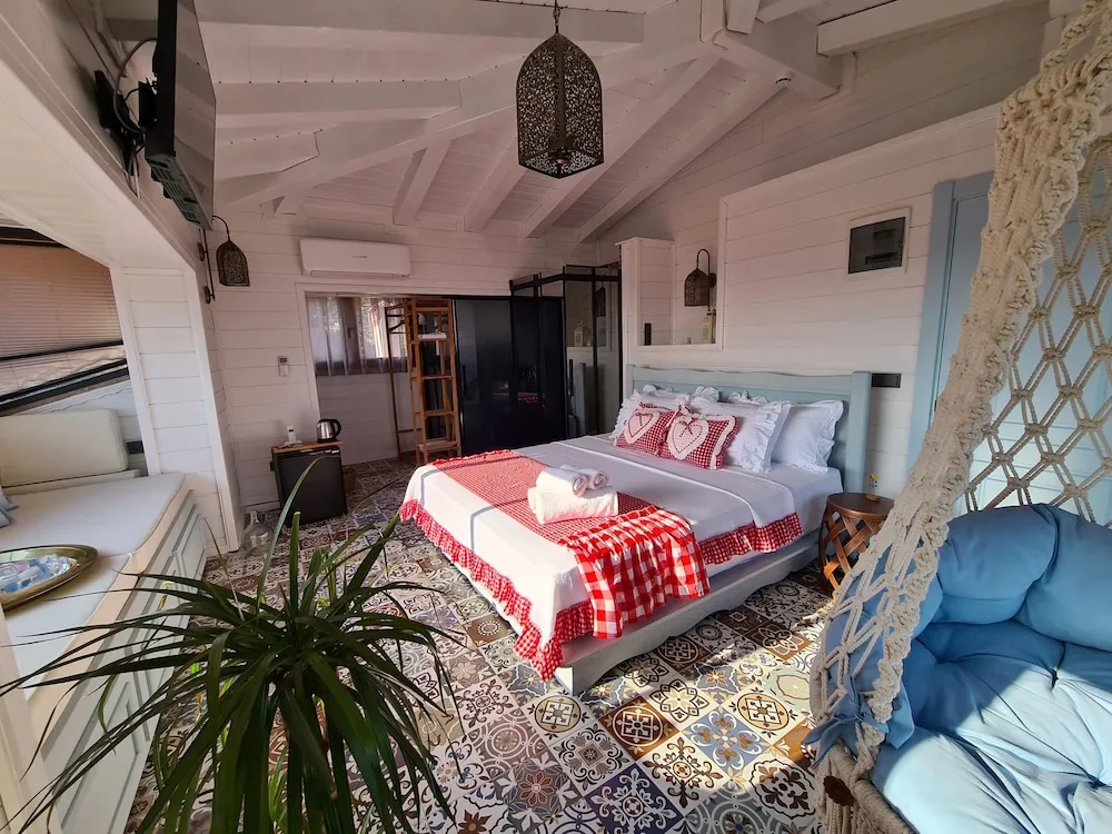 Honeymoon Oda, Deniz Manzaralı