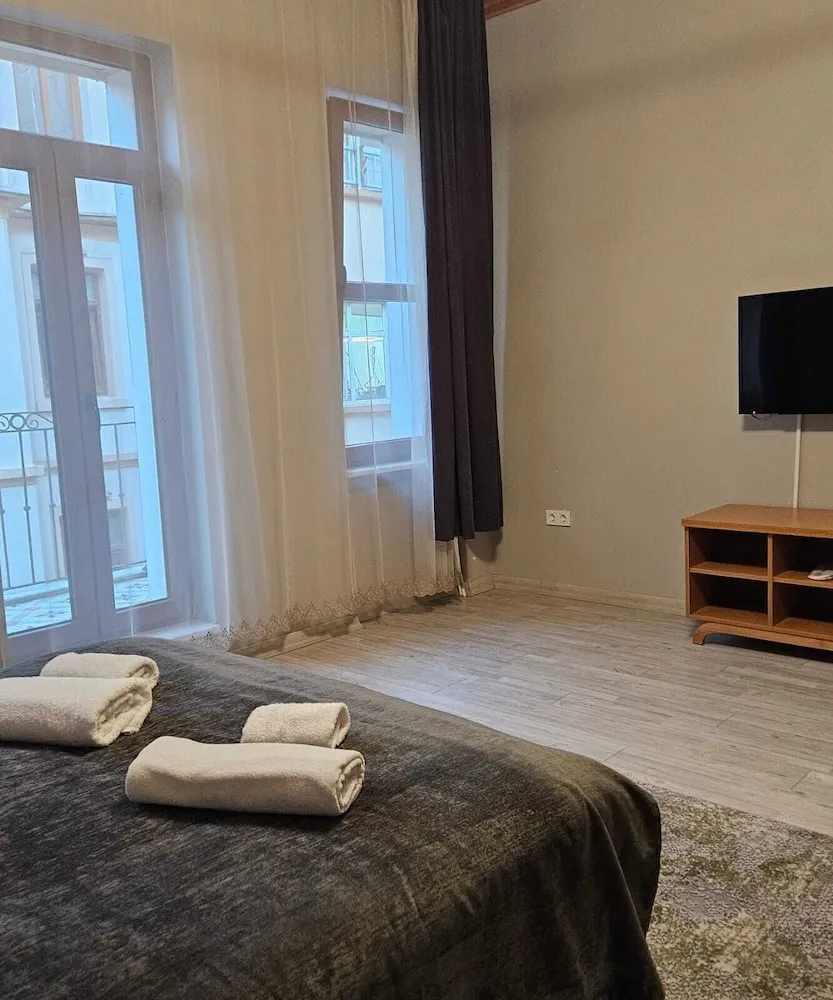 Superior Tek Büyük Yataklı Oda, Şehir Manzaralı