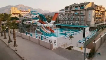 Lucida Beach Hotel
